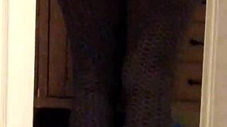 Wife shows off her leggings-clad big ass.