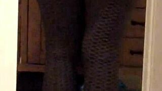 Wife shows off her leggings-clad big ass.