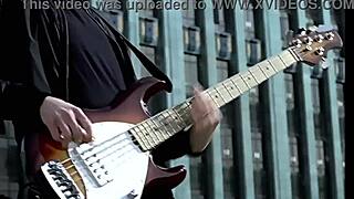 Paralyzer Finger Eleven Shemale Fingering