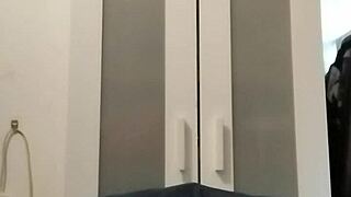 i want to fuck my girlfriend's friend 😏