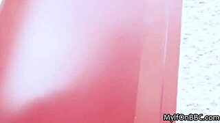 bbc between big boobies for fixing her car