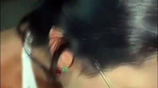 Corno Dividindo A Esposa