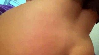 i'm moaning nicely while getting fucked