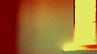 Hot british milf lilithalgol masturbates her squirting pussy at home