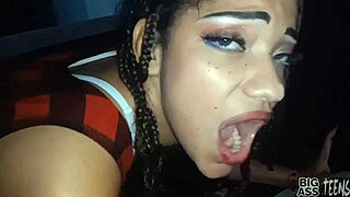 Que puta soy castigo a mi hermanastro por no quererme follar sexo duro