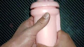 Kissy mamada por la vagina y garganta profunda with deepthroat cum in mouth real doll fetish