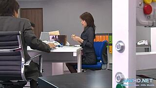 谁知户外干这日本熟女会这么猛吞屌狂玩骚逼