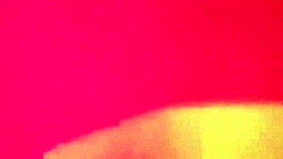 jovencita waits in bed while boyfriend works and shows curvy big ass