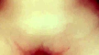 petite virgen se entrega sumisa en su primera vez con anal y squirting