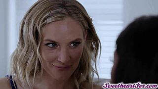 Oh Wow, Mona Wales French Kissing Sarah Banks In Passionate Lesbian Encounter!