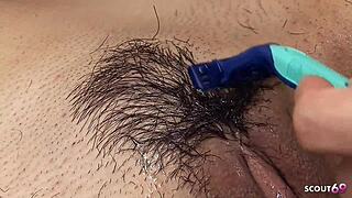 娇小日本18+妹子无码JAV群P网球课狂欢