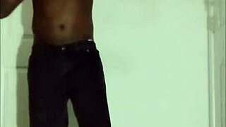 uh, i'm changing my favorite dance name from heart break llamasr dance to heart make llamasr dance2... yeah, that's better