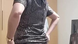 hot south african babe strips naked, shows her sexy body without tattoos or fakes... ready to fuck any teen student 😏🔥