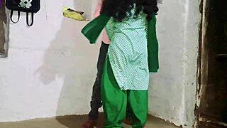 College Se Aaye Stepsister Pussy Fuck After Class by Teacher?