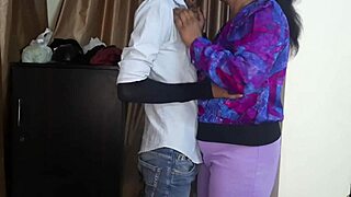 Oh Pooja Bhabhi, you're so horny getting fucked by your small devar with deepthroat and squirting orgasm