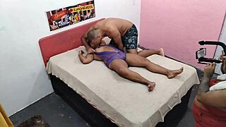 carioca takes on the brunette latina with his big cock in the damas e vagabundos studio session