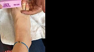 Talking to My Followers and Showing My Feet!