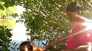 i love that quickie at the beach with deepthroat fucking and wet cumshot from huge cock