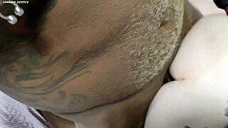 cheguei da balada louca pra fuder uma rola preta grande e grossa, vai?