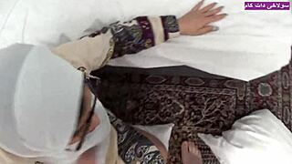 arab homemade session featuring a milf with big ass ending in cumshot