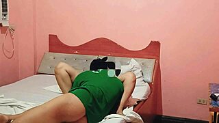 Asian Chubby Pregnant Woman Sex in Hotel Room