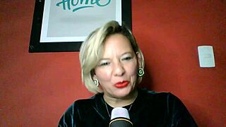 conto unfolds as a simple narrative tale