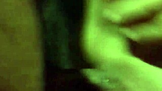 A Mi Esposa Le Encanta Masturbarse with Detailed Solo Action