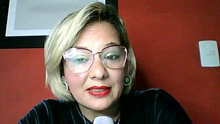 conto unfolds as a simple narrative tale