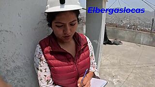 嘿，想看我户外干可爱拉丁熟女老板紧裙？内射她巨乳自然奶首演角色扮演