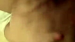 Ever Wonder How This Indian Girl Fingers Herself on Paytm Video Call?