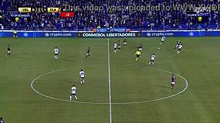 queixudo canarinho and ex-calvo grávido bend over to fuck shaved argentinian in doggystyle at her house