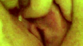 Solo Girl Fingers Her Wet Juicy Pussy