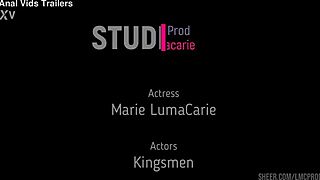 White lumacarie handles the kingsmen in wild double penetration 😏🍆