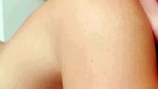 aprilbigass shares chat content 80 from 395 on fikfap dated mar 27 2025