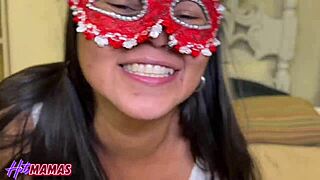 熟女娜娜双阴道插入颜射大爆发