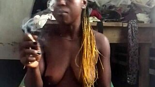 我在直播超性感秀粉丝求我疯狂脱光骚浪式