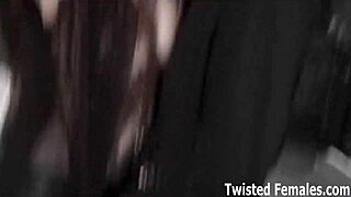 嘿贱货准备好被我们POV羞辱支配射精示威吗