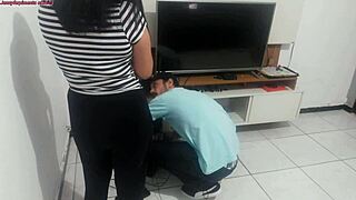 hey, housewife complains to technician about husband ignoring her new lingerie