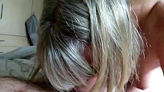 Amateurs Give Homemade Blowjob with Big Tits and Housewife Sucking Eagerly