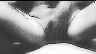 amiga me folla en primera persona.. oops, so romantic and young..