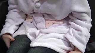 Petite Japanese Teen 18+ Masturbates With Vibrator