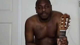 Continuing Singing And Dancing For Free 4