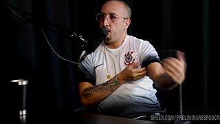 I love watching this compilado from Thiago Barão on Preliminares podcast with Bia Hot in sheer red lingerie