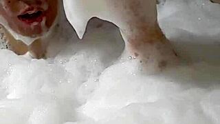 Hey, what if we make this cyno solo bubble bath even more fun with some costume cosplay in the tub?