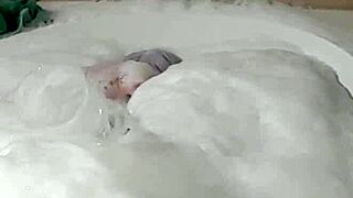 Hey, what if we make this cyno solo bubble bath even more fun with some costume cosplay in the tub?