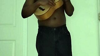 Continuing the Free Singing and Dancing Series 4