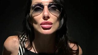 i met this tall brunette beauty in a restaurant and uh, we ended up fucking rough with deepthroat... oh man