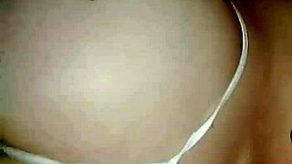 nalgona en hilo doggy 😈