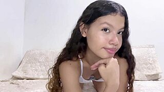 Oh, the Intense Pleasure of This Delicious Teen Fucking Herself