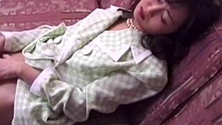 japanese girlfriend fingers her hairy beaver solo until she climaxes hard